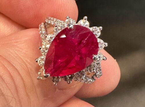 A Sensational 6.04ct Ruby & Diamond Platinum Ring