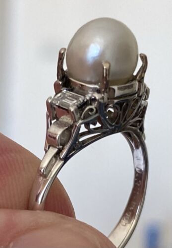 A Superb 3.90ct Natural Pearl & Diamond Platinum Ring GIA Certificate