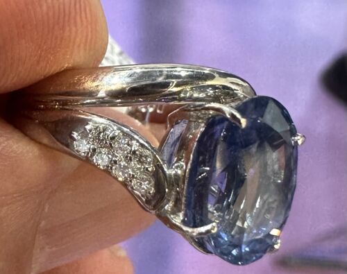 Wonderful Value 7.76ct Blue Sapphire & Diamond Ring