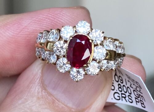 A Magnificent Unheated Burma 1.09ct Pigeon’s Blood Ruby Ring