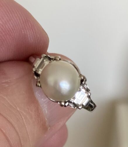 A Superb 3.90ct Natural Pearl & Diamond Platinum Ring GIA Certificate