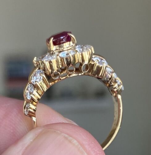 A Magnificent Unheated Burma 1.09ct Pigeon’s Blood Ruby Ring
