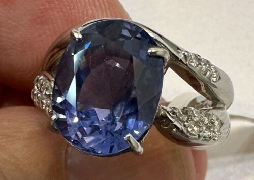 Wonderful Value 7.76ct Blue Sapphire & Diamond Ring