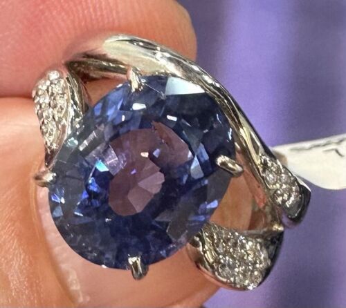 Wonderful Value 7.76ct Blue Sapphire & Diamond Ring