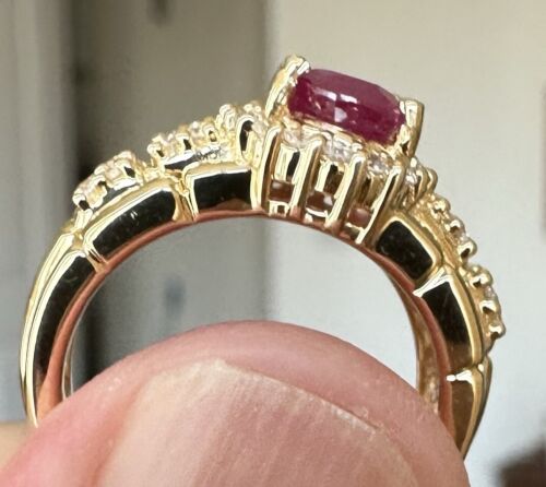 A Stunning Unheated No Heat 1.70ct Burma Ruby & Diamond Ring GIA Cert