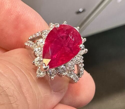 A Sensational 6.04ct Ruby & Diamond Platinum Ring