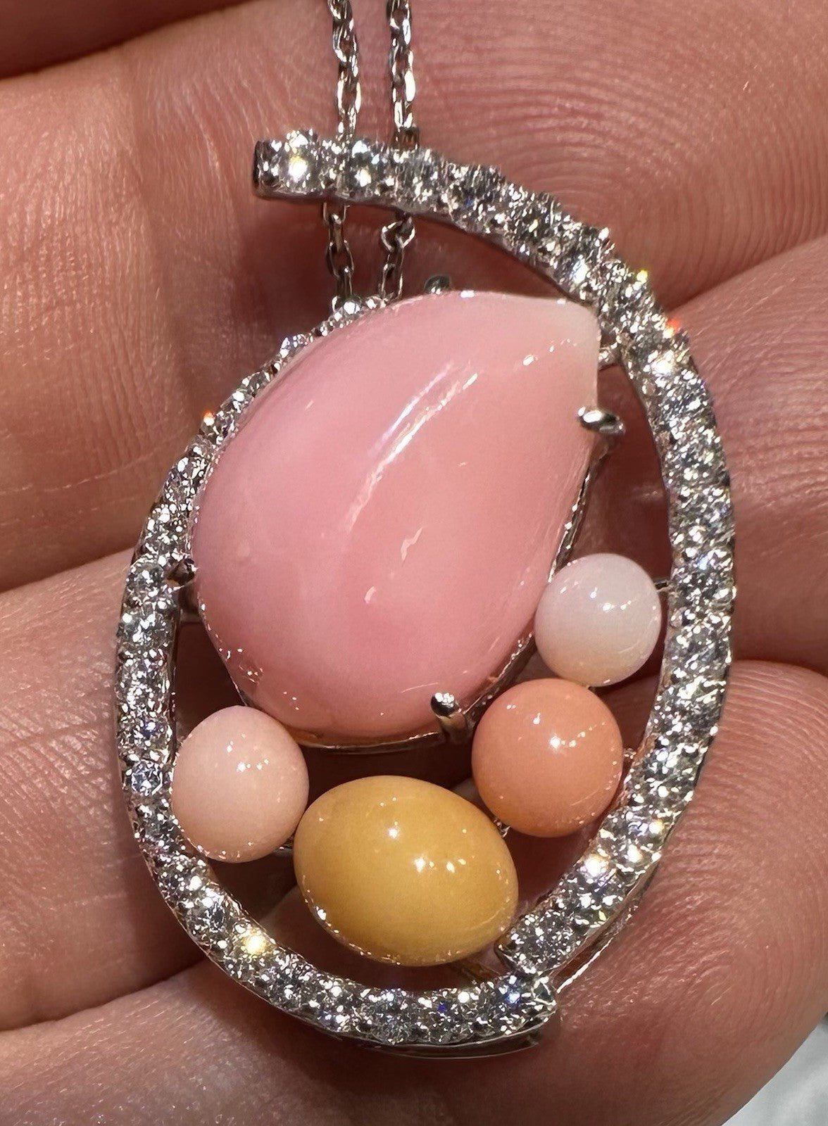 A Magnificent 14.22ct Conch Pearl & Diamond Platinum Pendant