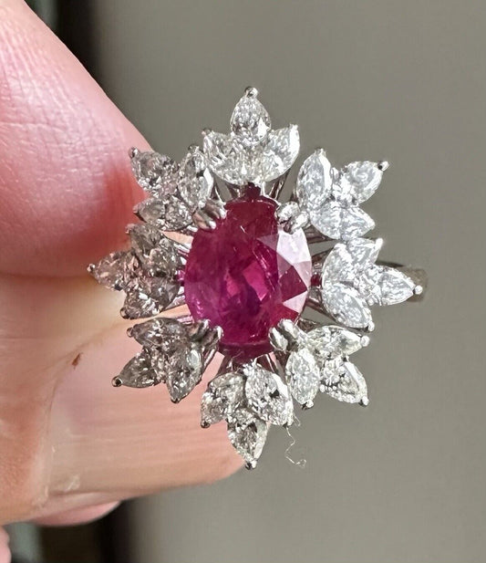 A Beautiful Unheated No Heat 1.69ct Burma Ruby & Diamond Ring GIA Certificate