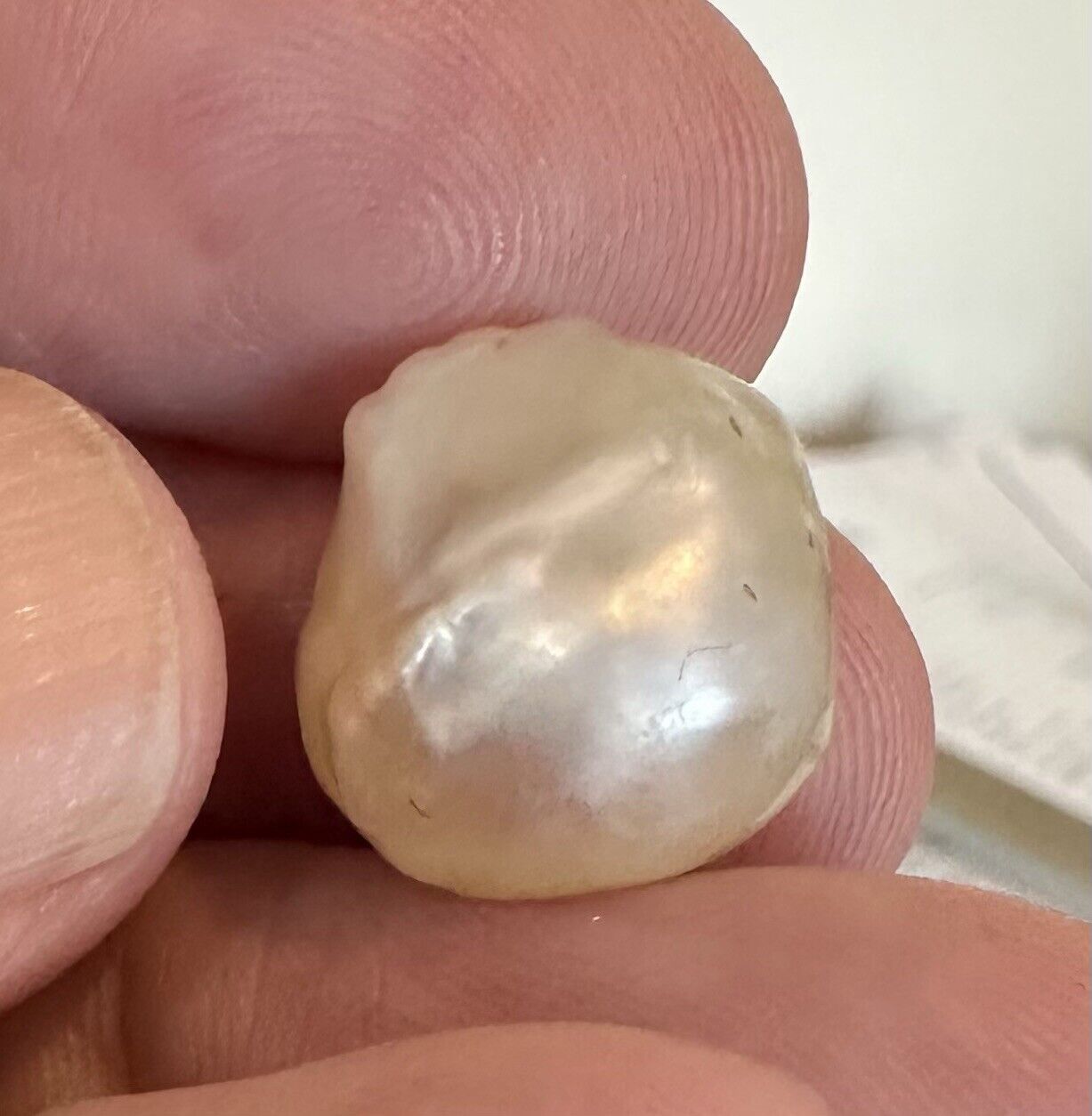 A Superb 18.31ct Natural Pearl & GIA Certificate