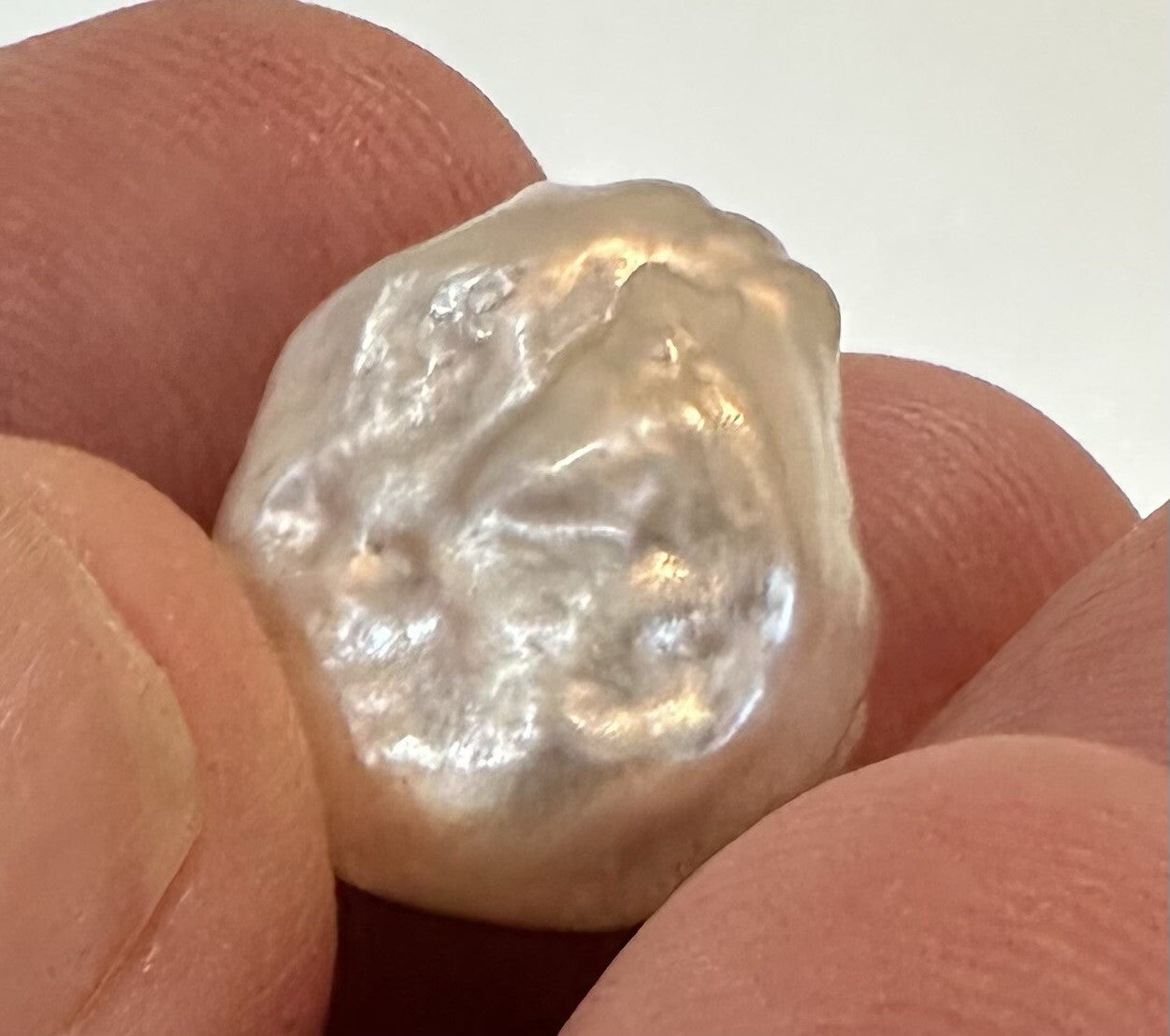 A Superb 18.31ct Natural Pearl & GIA Certificate