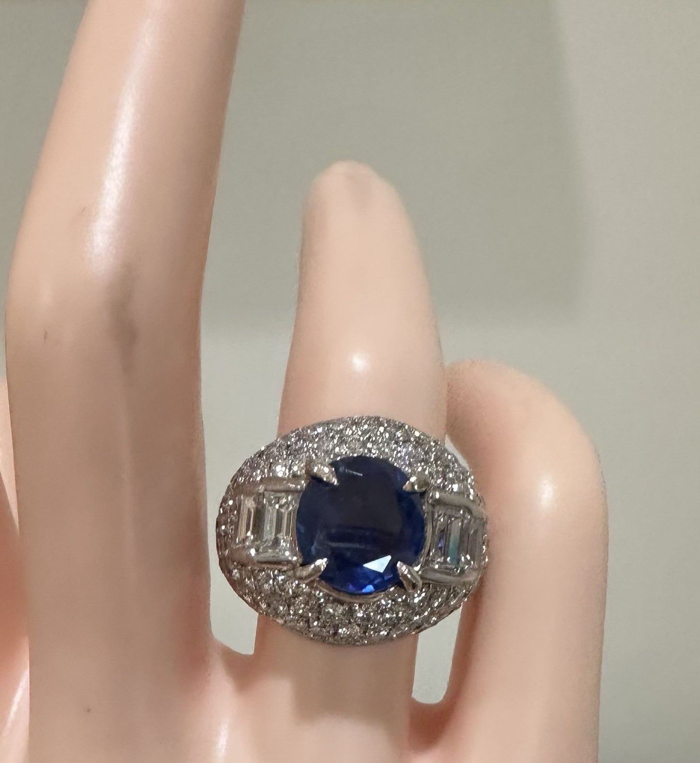 A Beautiful Unheated No Heat 5.25ct Burma Blue Sapphire Plat & Diamond Ring GIA