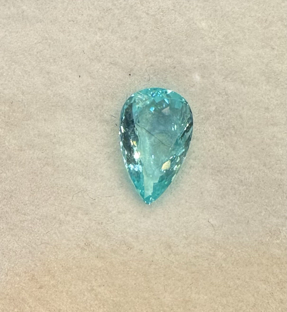 A Stunning 1.80ct Paraiba Tourmaline & Certificate