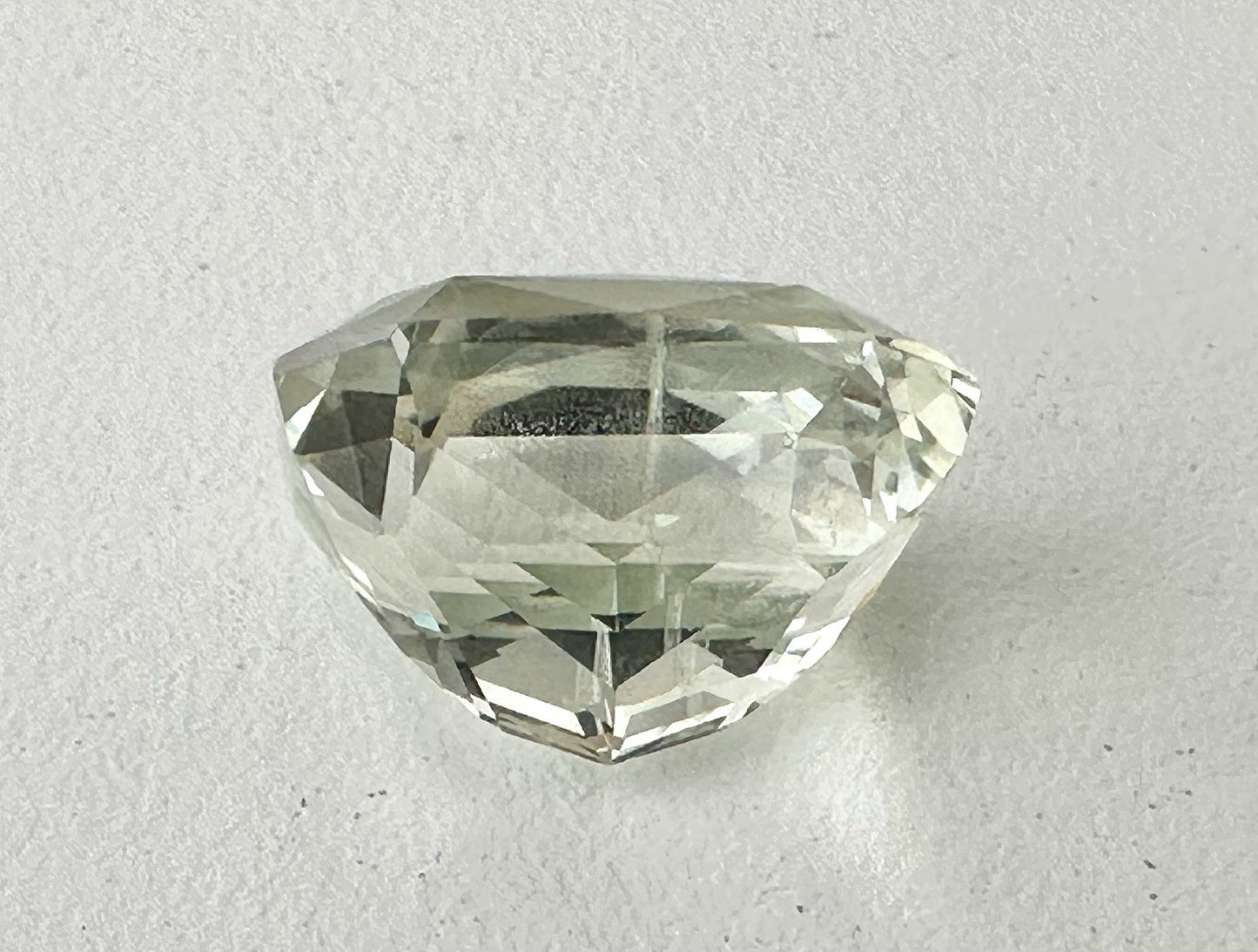 A Stunning & Unique Unheated Pastel Mint Sapphire 23.06ct + Cert