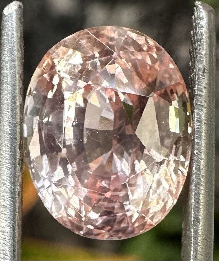 A Magnificent No Heat Unheated 5.83ct Padparadscha Sapphire Lotus Certificate