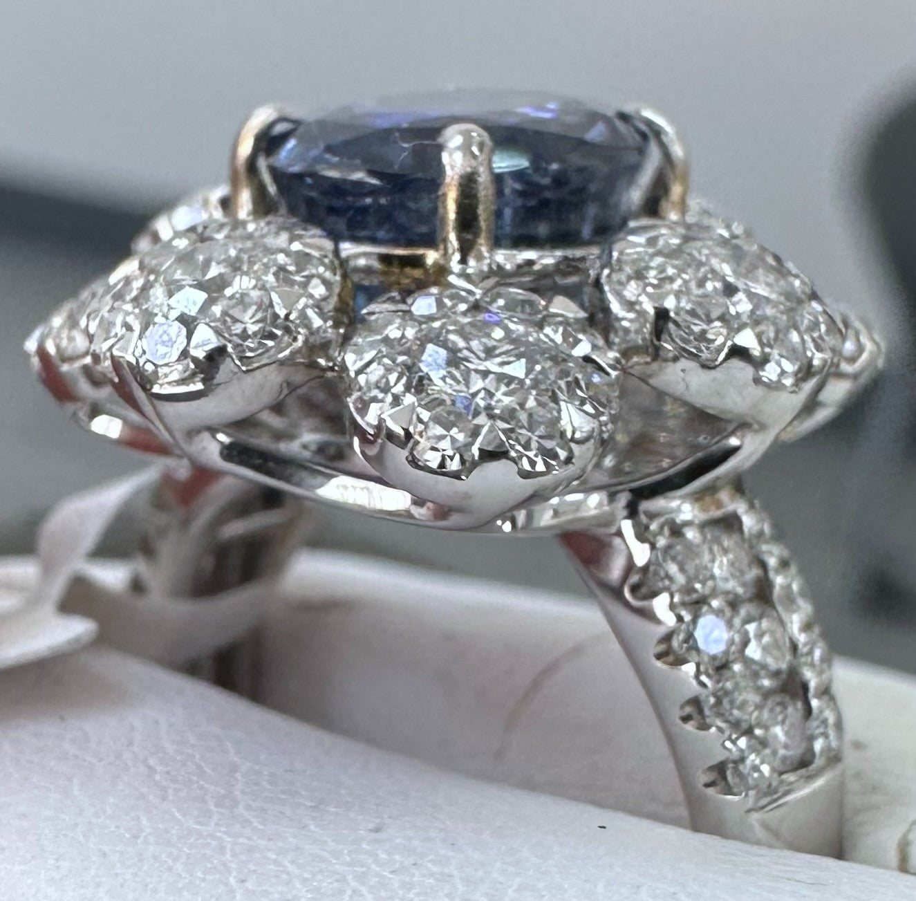Unheated 5.11ct Blue Sapphire No Heat 18k & Diamond Ring AIGS - Stunning!