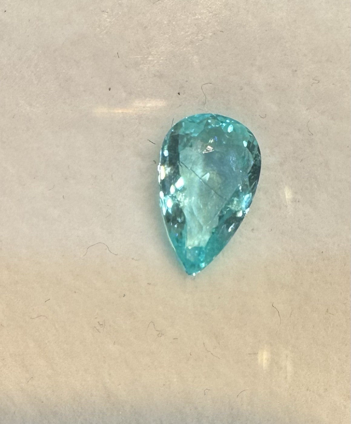 A Stunning 1.80ct Paraiba Tourmaline & Certificate
