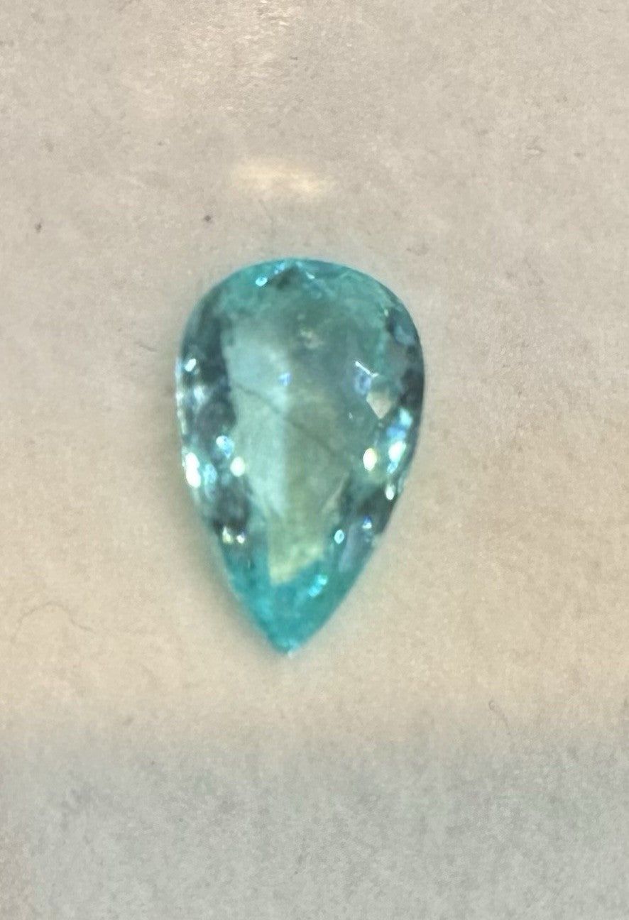 A Stunning 1.80ct Paraiba Tourmaline & Certificate