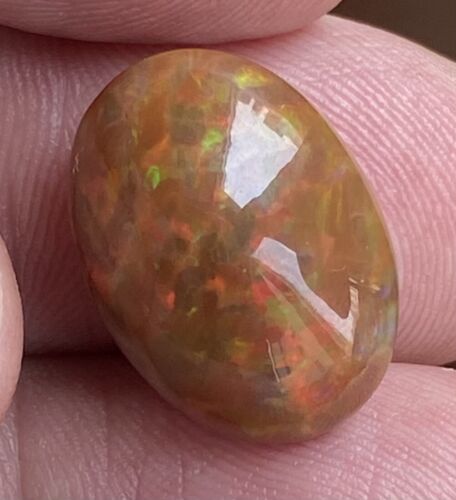 Beautiful 11.31ct Untreated Ethiopian Opal