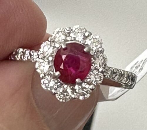 An Exquisite Unheated No Heat 1.04ct Burma Ruby & Diamond Plat Ring