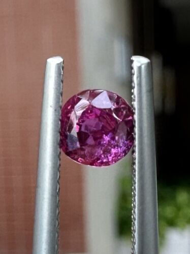 An Exquisite Unheated No Heat 1.12ct Burma Ruby & GIA Certificate