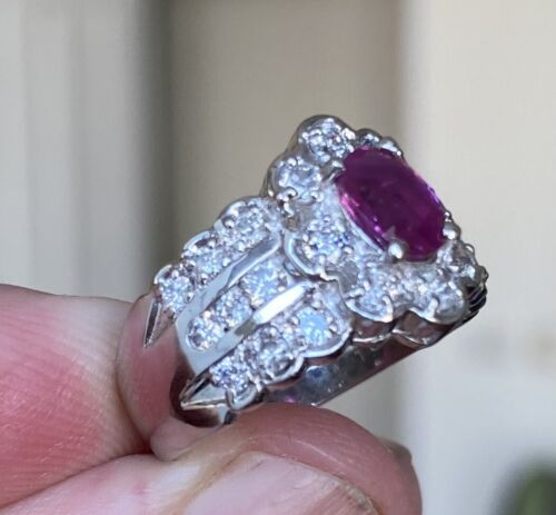 Beautiful Unheated No Heat 1.01ct Burma Ruby & Diamond Ring GIA