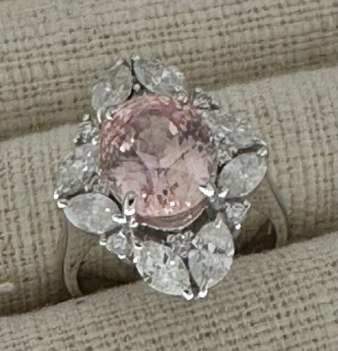 A Magnificent No Heat Unheated 5.83ct Padparadscha Sapphire & Diamond