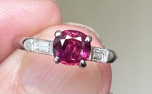 An Exceptional Unheated No Heat 1.09ct Art Deco Burma Ruby Ring GIA