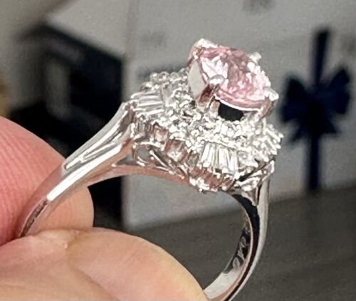 Exquisite Unheated No Heat 1.05ct Padparadscha Sapphire Platinum Ring