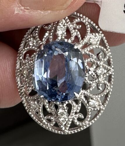 A Wonderful 8.00ct  Sri Lanka Sapphire & Diamond 18k Pendant