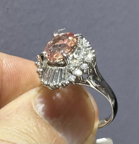 Exquisite Unheated No Heat 1.82ct Padparadscha Sapphire Platinum Ring