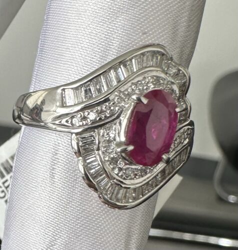 Exquisite 1.33ct Thai Ruby & Diamond Platinum Ring