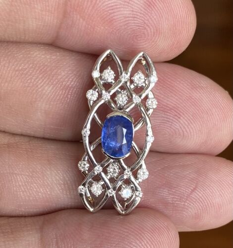 Beautiful Unheated No Heat 1.31ct Burma Blue Sapphire & Diamond Pendan