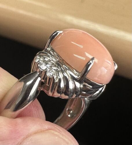 Beautiful Angel Skin Coral + Diamond Platinum Ring