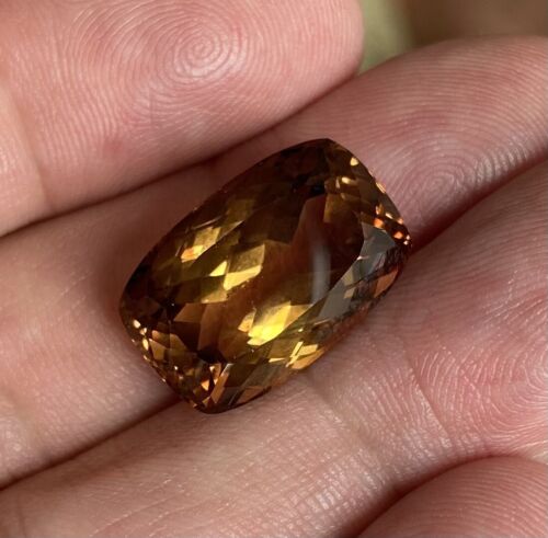 Beautiful Unheated Burma Topaz 19.66ct