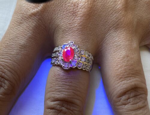 Beautiful Unheated No Heat 1.01ct Burma Ruby & Diamond Ring GIA