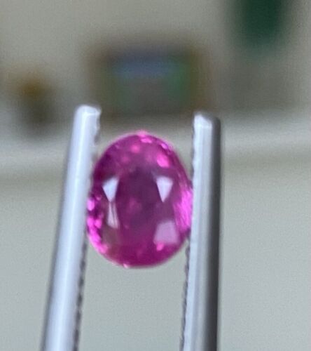 An Exquisite Unheated No Heat 1.13ct Burma Ruby GIA Certificate