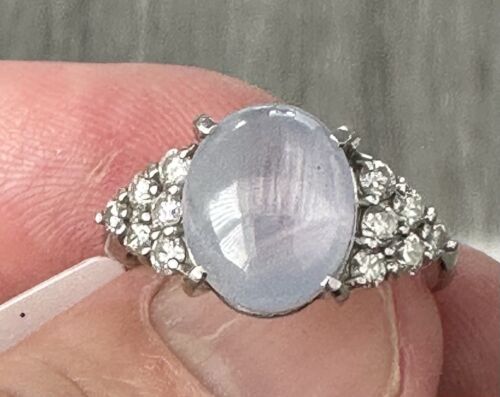 An Exquisite Sri Lanka 8.23ct Star Sapphire & Diamond Platinum Ring