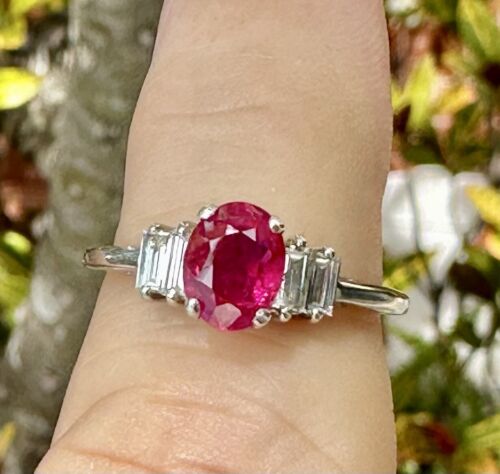 A Superb Unheated No Heat 1.73ct Burma Ruby & Diamond Ring GRS Cert