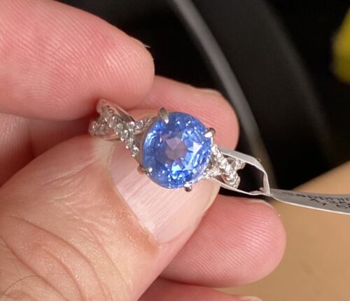 Sensational Unheated 4.35ct Blue Sapphire Platinum & Diamond Ring