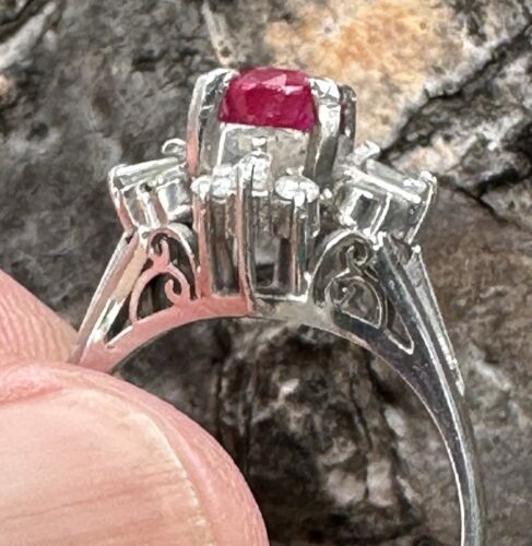 An Exquisite Unheated No Heat 1.11ct Burma Ruby & Diamond Plat Ring