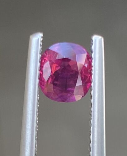 A Superb Unheated No Heat 1.09ct Burma Ruby Lotus Certificate