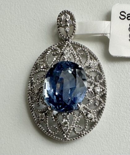 A Wonderful 8.00ct  Sri Lanka Sapphire & Diamond 18k Pendant