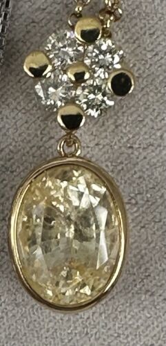 An Exquisite 5.20ct Sri Lanka Yellow Sapphire & Diamond 18k Pendant &