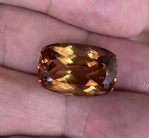 Beautiful Unheated Burma Topaz 19.66ct