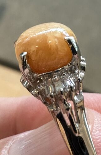 An Exquisite 3.48ct Melo Pearl & Diamond Platinum Ring