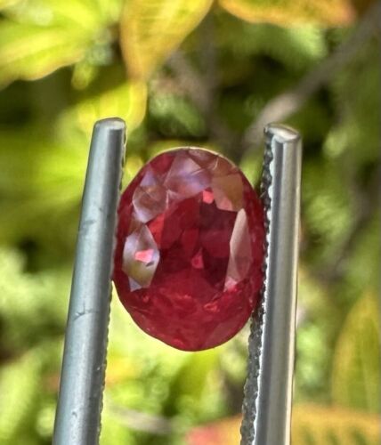 A Superb Unheated No Heat 1.73ct Burma Ruby GRS Certificate