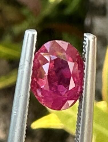 A Superb Unheated No Heat 1.73ct Burma Ruby GRS Certificate