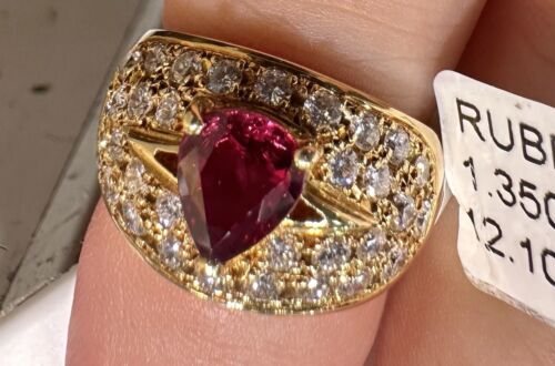 Exquisite 1.35ct Ruby & Diamond 18k Ring