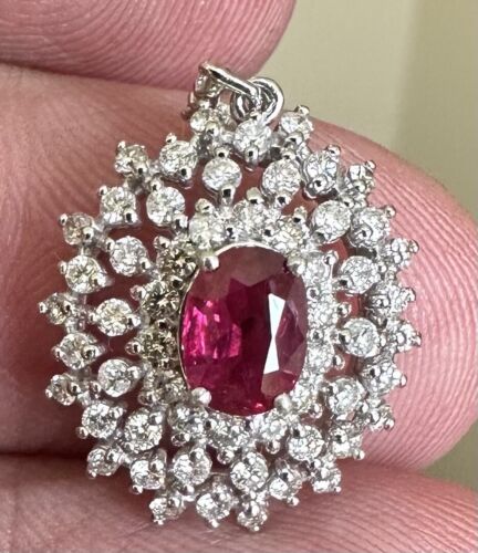 A Superb Unheated 1.00ct Burma Pigeon’s Blood Ruby Pendant AIGS