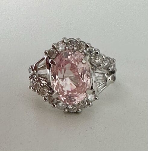 A Magnificent No Heat Unheated 6.04ct Padparadscha Sapphire Ring GRS